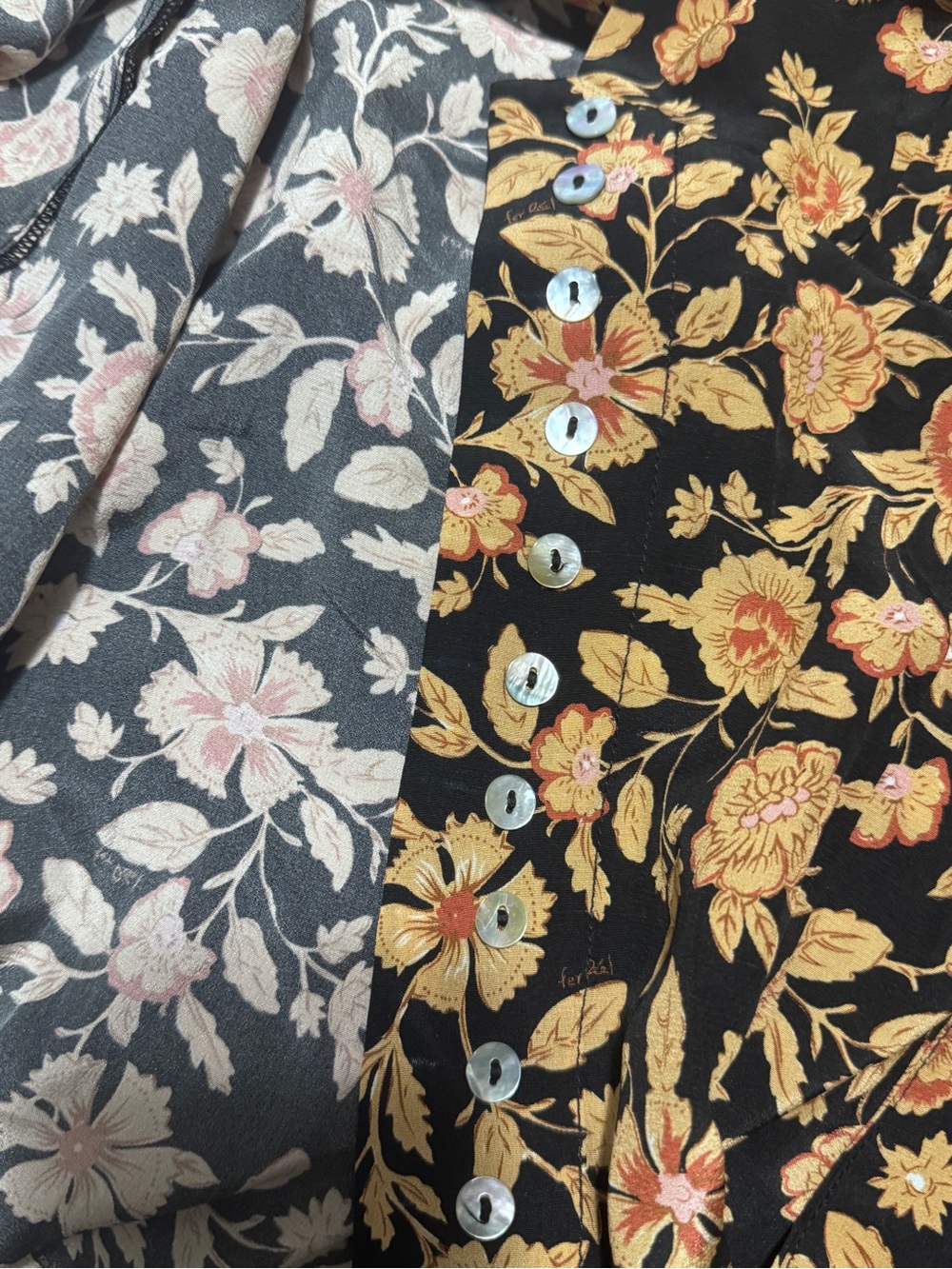A gorgeous 100% silk dress with a romantic, timeless floral print. - Picture 6 of 7